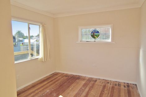 Photo of property in 9 Cornel Circle, Snells Beach, 0920