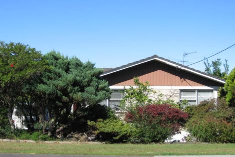 Photo of property in 11 Hepburn Road, Glendene, Auckland, 0602