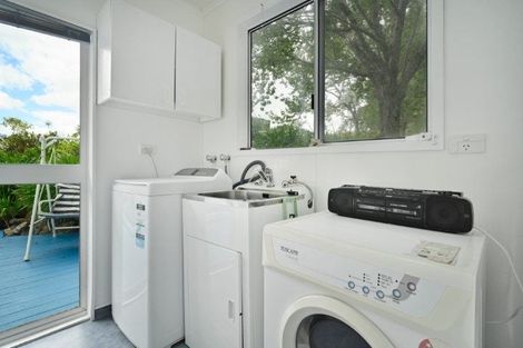 Photo of property in 1664 Kahuranaki Road, Kahuranaki, Havelock North, 4295