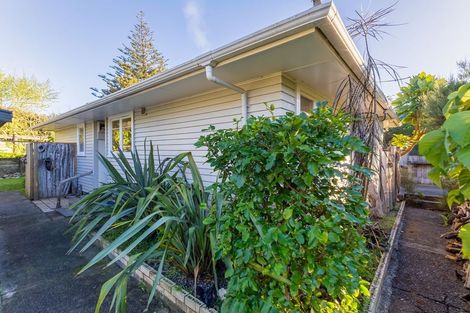 Photo of property in 5 Leinster Avenue, Raumati South, Paraparaumu, 5032