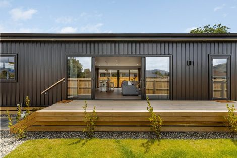 Photo of property in 142 Waenga Drive, Cromwell, 9310