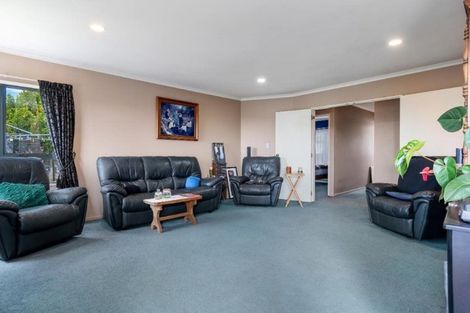 Photo of property in 6 Astor Place, Welcome Bay, Tauranga, 3112