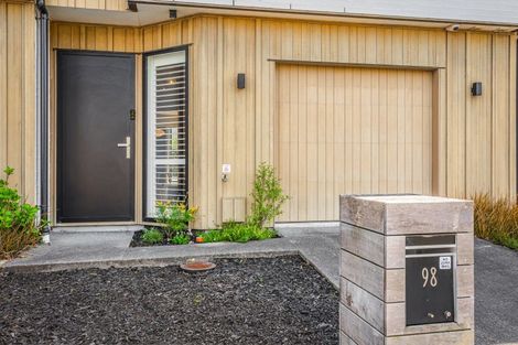 Photo of property in 98 Buckley Avenue, Hobsonville, Auckland, 0616