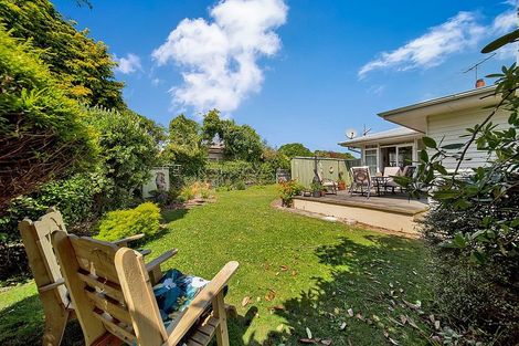 Photo of property in 28 Camberwell Road, Hawera, 4610