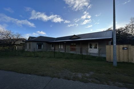 Photo of property in 14mt Aspiring College, 131 Plantation Road, Wanaka, 9305