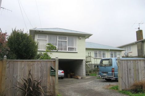 Photo of property in 27 Redwood Avenue, Tawa, Wellington, 5028