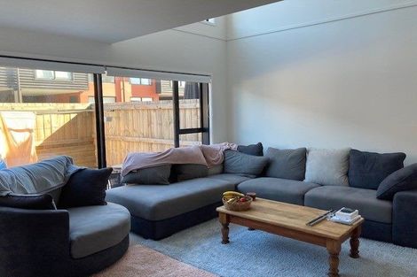 Photo of property in 15/17 Owens Place, Mount Maunganui, 3116