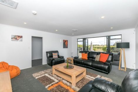 Photo of property in 117 Baverstock Road, Flat Bush, Auckland, 2016