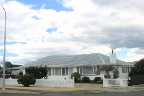 Photo of property in 472 Devonport Road, Tauranga South, Tauranga, 3112