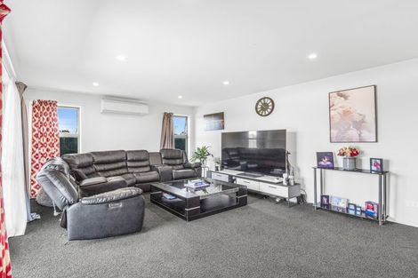 Photo of property in 15 Lucca Crescent, Rolleston, 7615