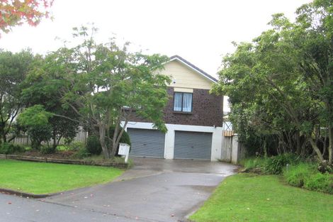 Photo of property in 5 Orinda Close, Botany Downs, Auckland, 2010