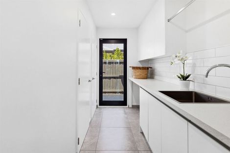 Photo of property in 13 Prospect Place, Halswell, Christchurch, 8025