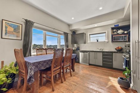 Photo of property in 123 Waimea Road, Nelson South, Nelson, 7010