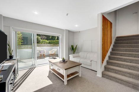 Photo of property in 12 Fordyce Avenue, Sunnyhills, Auckland, 2010