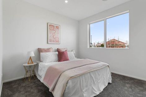 Photo of property in 5 Korowhiti Road, Clarks Beach, 2122