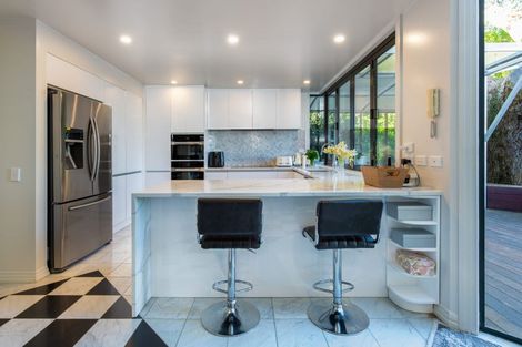 Photo of property in 3/76 Shakespeare Road, Milford, Auckland, 0620