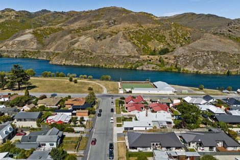 Photo of property in 6 Ray Street, Cromwell, 9310