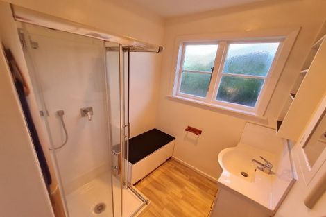 Photo of property in 55 Bevington Street, Avonhead, Christchurch, 8042