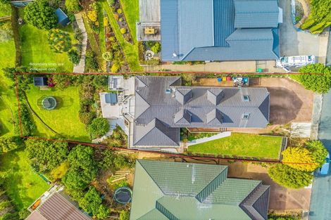 Photo of property in 4 Durness Place, Red Beach, 0932