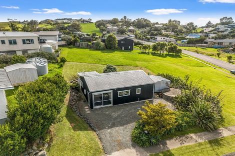 Photo of property in 12 Parklands Avenue, Mangawhai Heads, Mangawhai, 0505