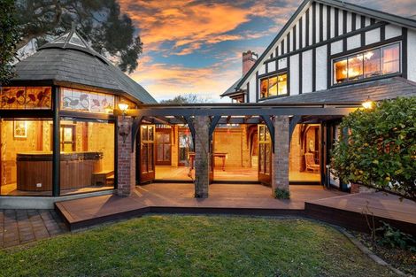 Photo of property in 283 Papanui Road, Merivale, Christchurch, 8052