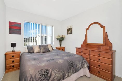 Photo of property in 11 Kamahi Crescent, Papamoa Beach, Papamoa, 3118