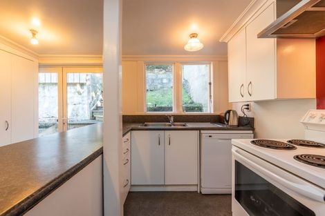 Photo of property in 13 Devon Street, Aro Valley, Wellington, 6021