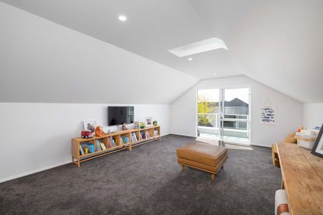 Photo of property in 3 Te Wairewa Street, Pegasus, 7612