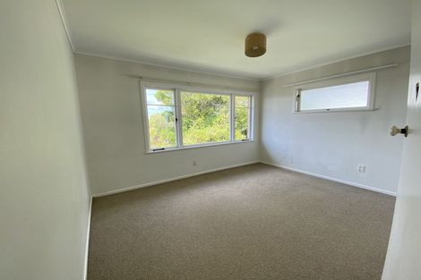 Photo of property in 5 Potiki Place, Glen Innes, Auckland, 1072