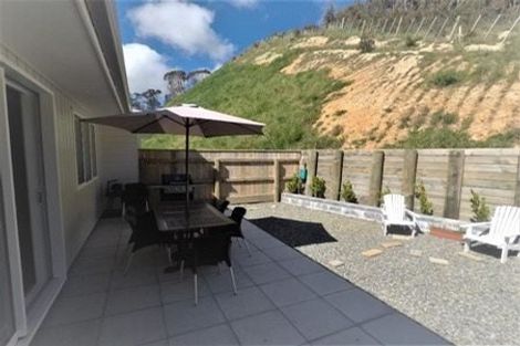 Photo of property in 47 Banks Boulevard, Whitby, Porirua, 5024