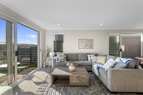 Photo of property in 12 Hillock Rise, Ramarama, 2579