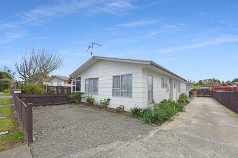 Photo of property in 10 Waimea West Road, Brightwater, 7022