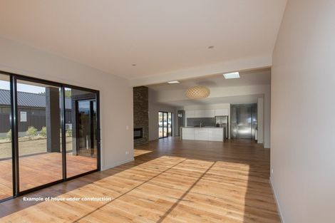 Photo of property in 43 Pounamu Avenue, Albert Town, Wanaka, 9305