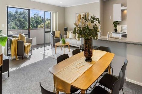 Photo of property in 10/41 Waipa Street, Birkenhead, Auckland, 0626