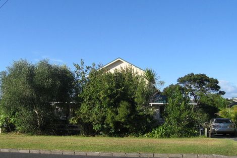 Photo of property in 25 Tui Glen Road, Birkenhead, Auckland, 0626