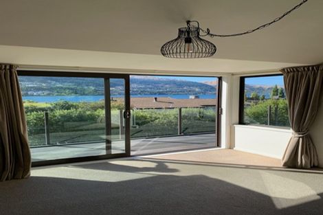 Photo of property in 738 Peninsula Road, Kelvin Heights, Queenstown, 9300