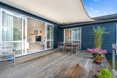 Photo of property in 13 Prospect Terrace, Silverdale, 0932