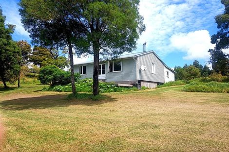 Photo of property in 364 Oneriri Road, Kaiwaka, 0573