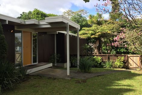 Photo of property in 55 Hillcrest Avenue, Hillcrest, Auckland, 0627