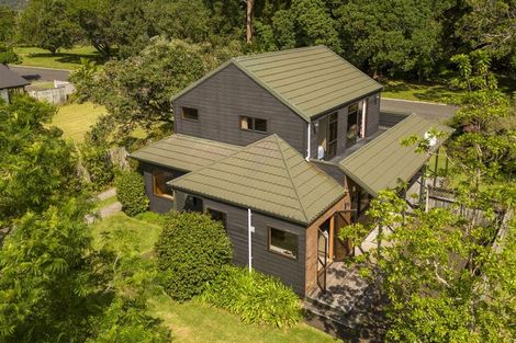 Photo of property in 93 Robinson Road, Whitianga, 3510