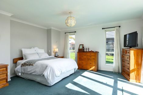 Photo of property in 64 Hillcrest Avenue, Witherlea, Blenheim, 7201