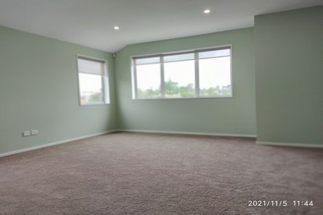 Photo of property in 21a The Boulevard, Sunnyhills, Auckland, 2010