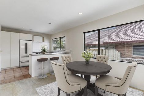 Photo of property in 1/40 Esther Place, Red Beach, 0932