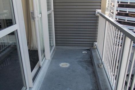 Photo of property in Terrace Heights Apartments, 2/163p The Terrace, Wellington Central, Wellington, 6011