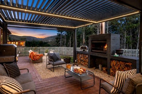 Photo of property in 14 Minsons Lane, Kennedys Bush, Christchurch, 8025