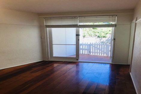 Photo of property in 3/2 Herne Bay Road, Herne Bay, Auckland, 1011
