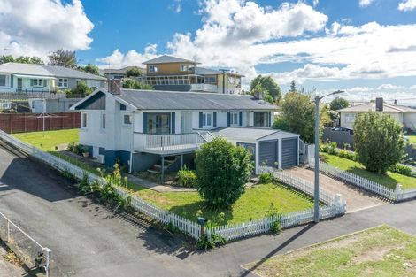 Photo of property in 1/90 Mahoe Street, Melville, Hamilton, 3206