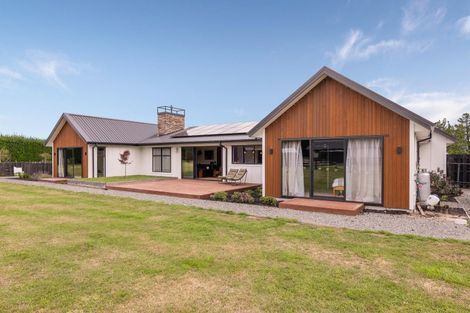 Photo of property in 8 Walford Way, Darfield, 7571