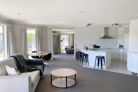 Photo of property in 6 Halston Close, Huntingdon, Ashburton, 7774