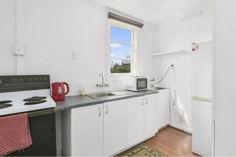 Photo of property in 1 Queens Drive, Saint Kilda, Dunedin, 9012
